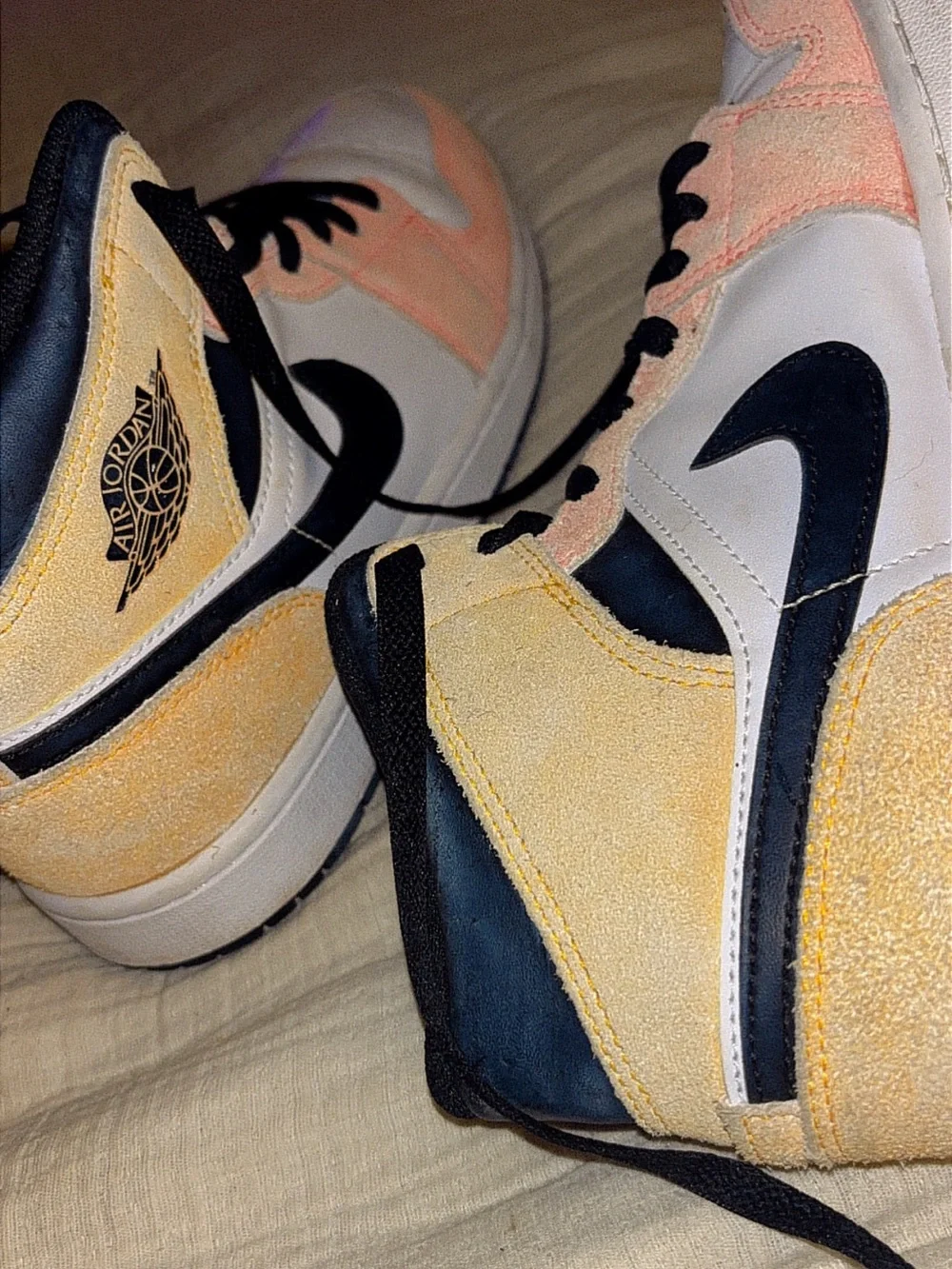 Jordan “fight club” High-Top Sneaker